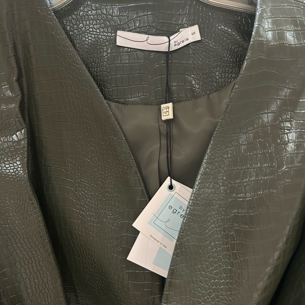 NWT By Egreis Faux Crocodile Leather Embossed Hunter Green Jacket, Size S - Picture 4 of 4